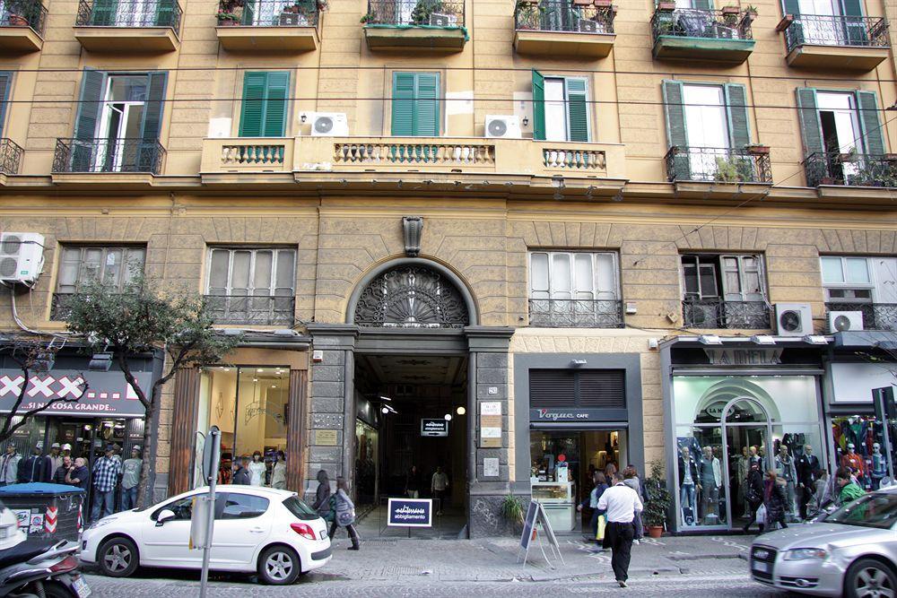 Viaggio A Napoli B&B Dış mekan fotoğraf
