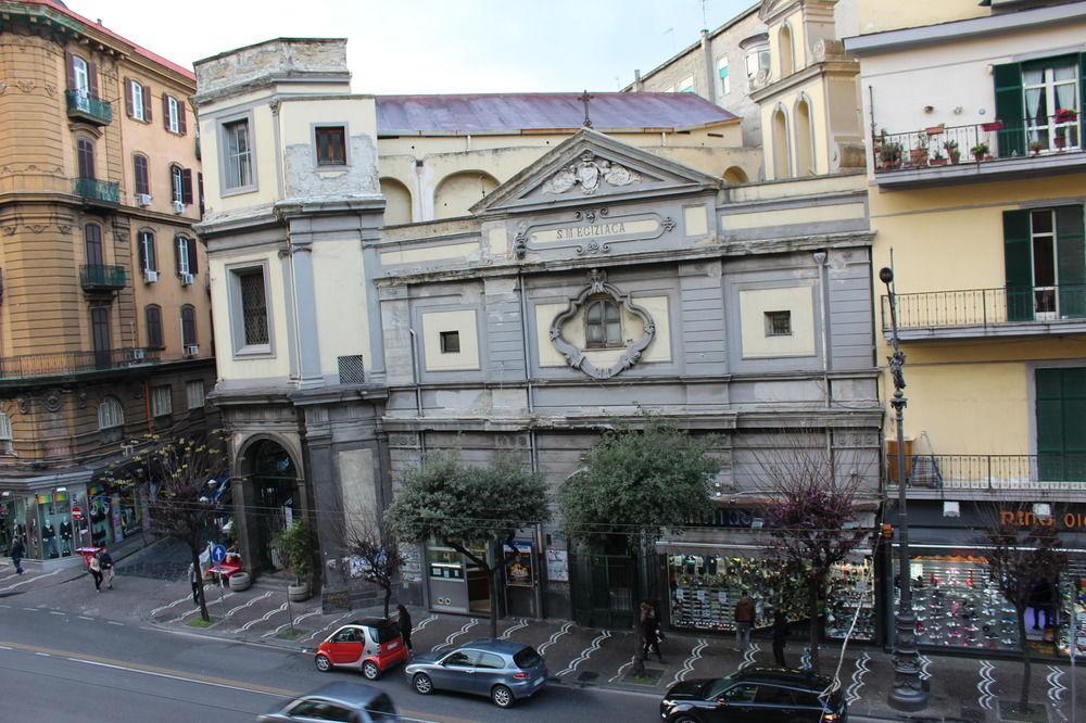 Viaggio A Napoli B&B Dış mekan fotoğraf